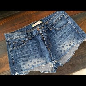 J Brand Star Print Cut Off Denim Shorts Size 27